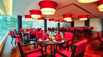 Phuket Graceland Resort & Spa