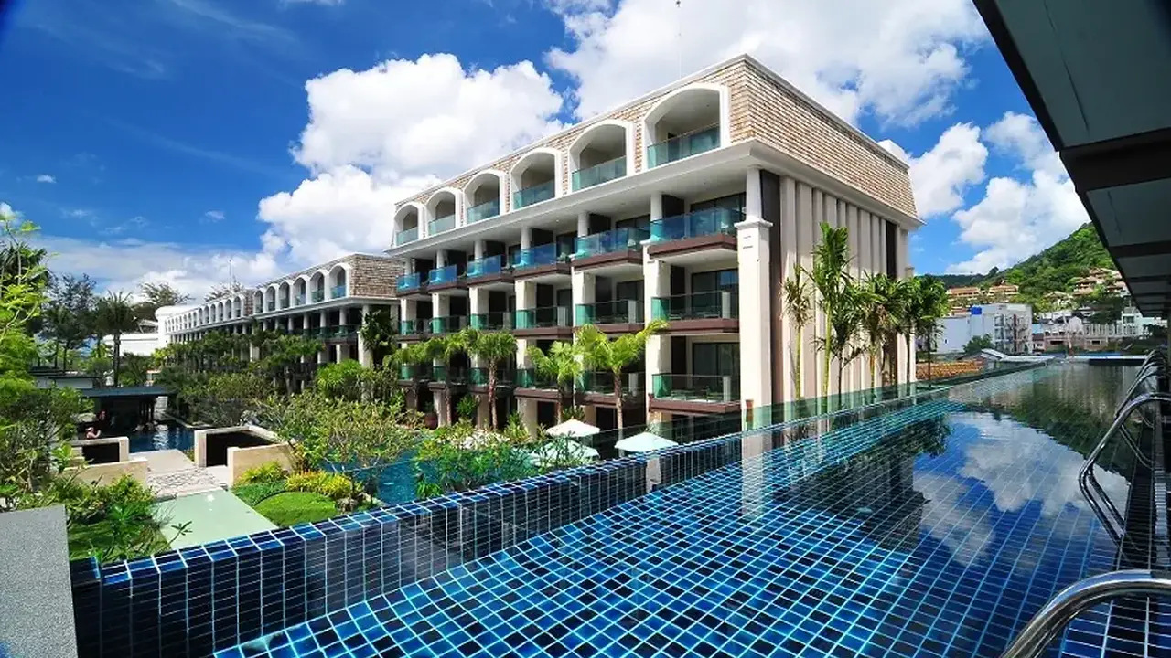 Phuket Graceland Resort & Spa