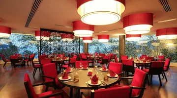 PHUKET GRACELAND RESORT & SPA