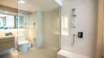 Phuket Graceland Resort & Spa