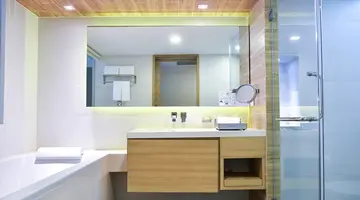 Phuket Graceland Resort & Spa
