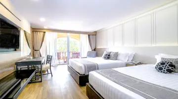 Phuket Graceland Resort & Spa