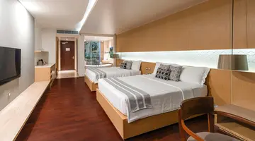 Phuket Graceland Resort & Spa