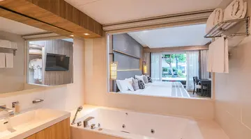 Phuket Graceland Resort & Spa