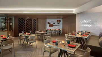 PHUKET MARRIOTT RESORT AND SPA, MERLIN BEACH