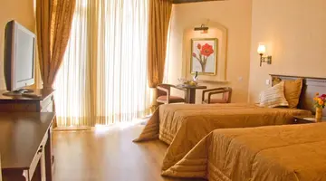 PIA BELLA HOTEL