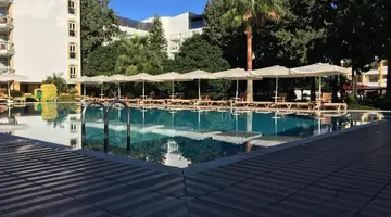 PIA BELLA HOTEL