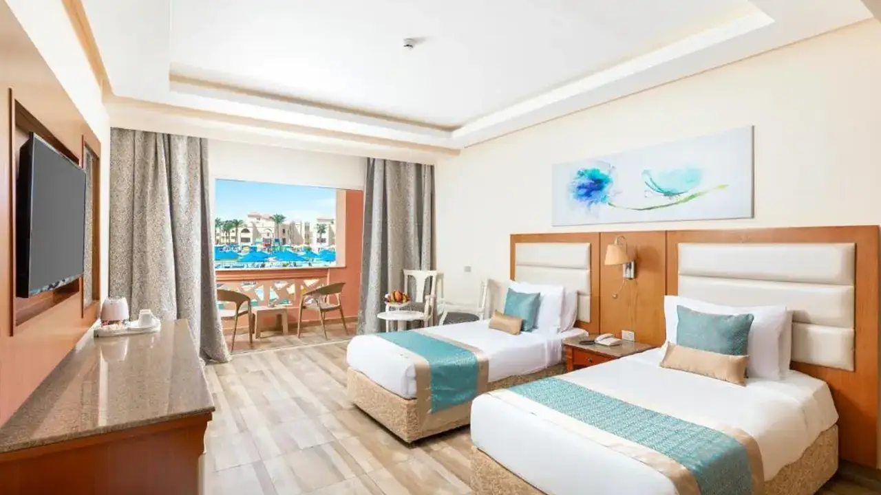 PICKALBATROS AQUA PARK RESORT - HURGHADA