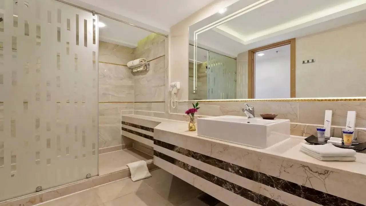 PICKALBATROS DANA BEACH RESORT - HURGHADA