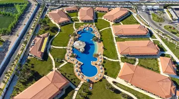Pickalbatros Golf Beach Resort