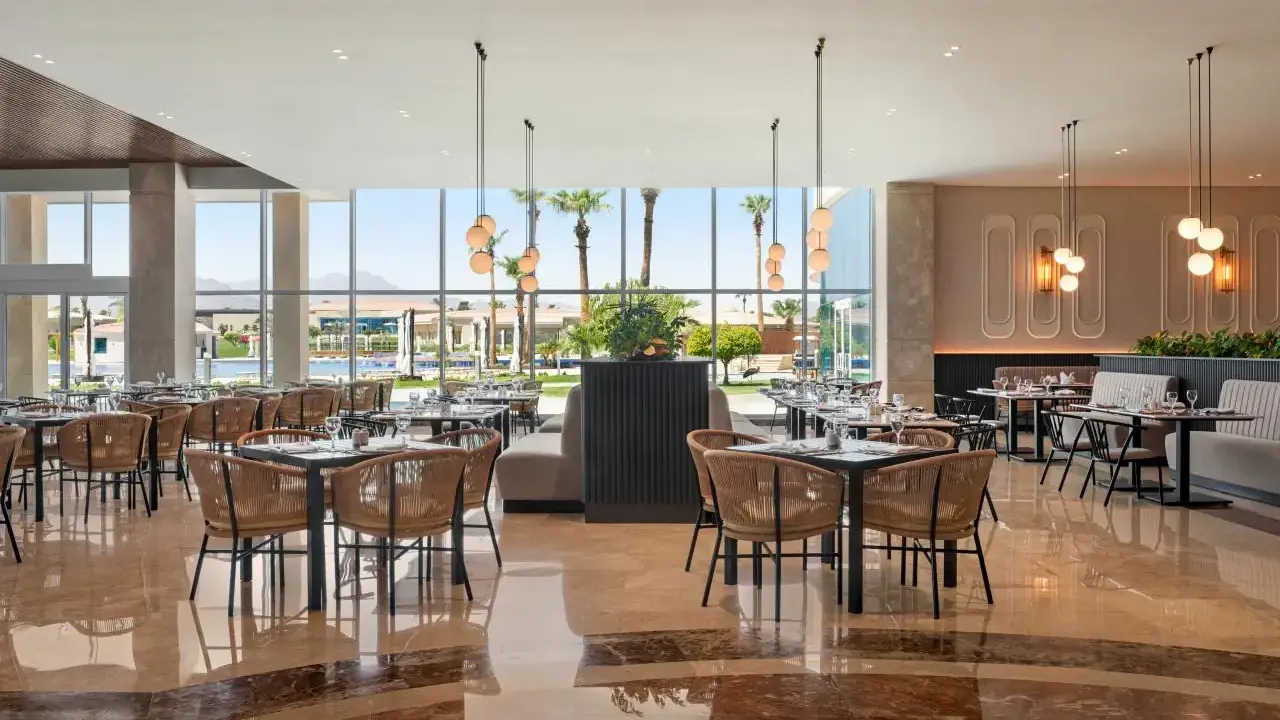 PICKALBATROS LUXURY SUITES
