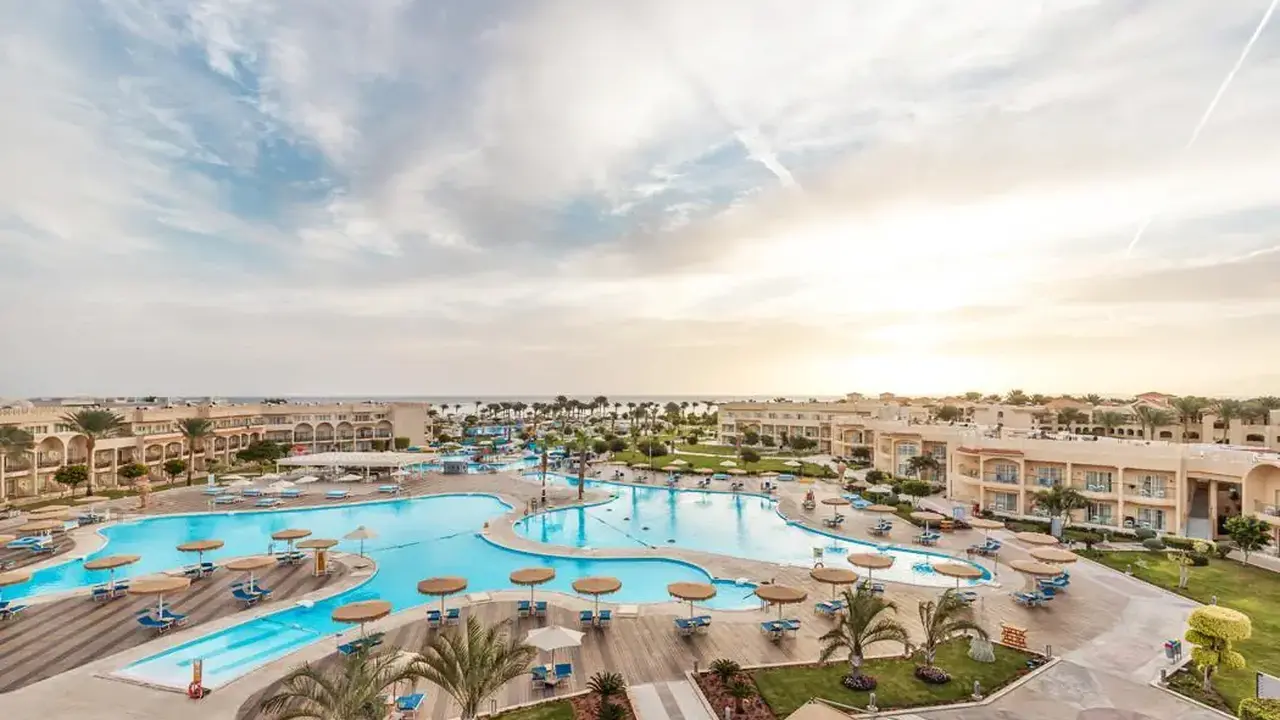 PICKALBATROS ROYAL MODERNA RESORT