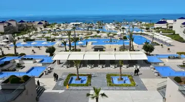 Pickalbatros White Beach Resort  Adults Only+16
