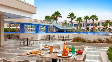 Pickalbatros White Beach Resort Adults Only+16