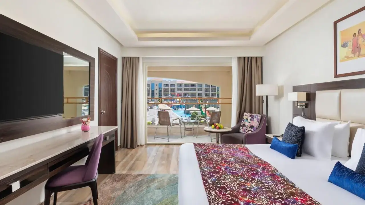 PICKALBATROS WHITE BEACH RESORT - HURGHADA