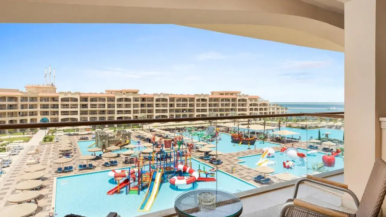 PICKALBATROS WHITE BEACH RESORT - HURGHADA