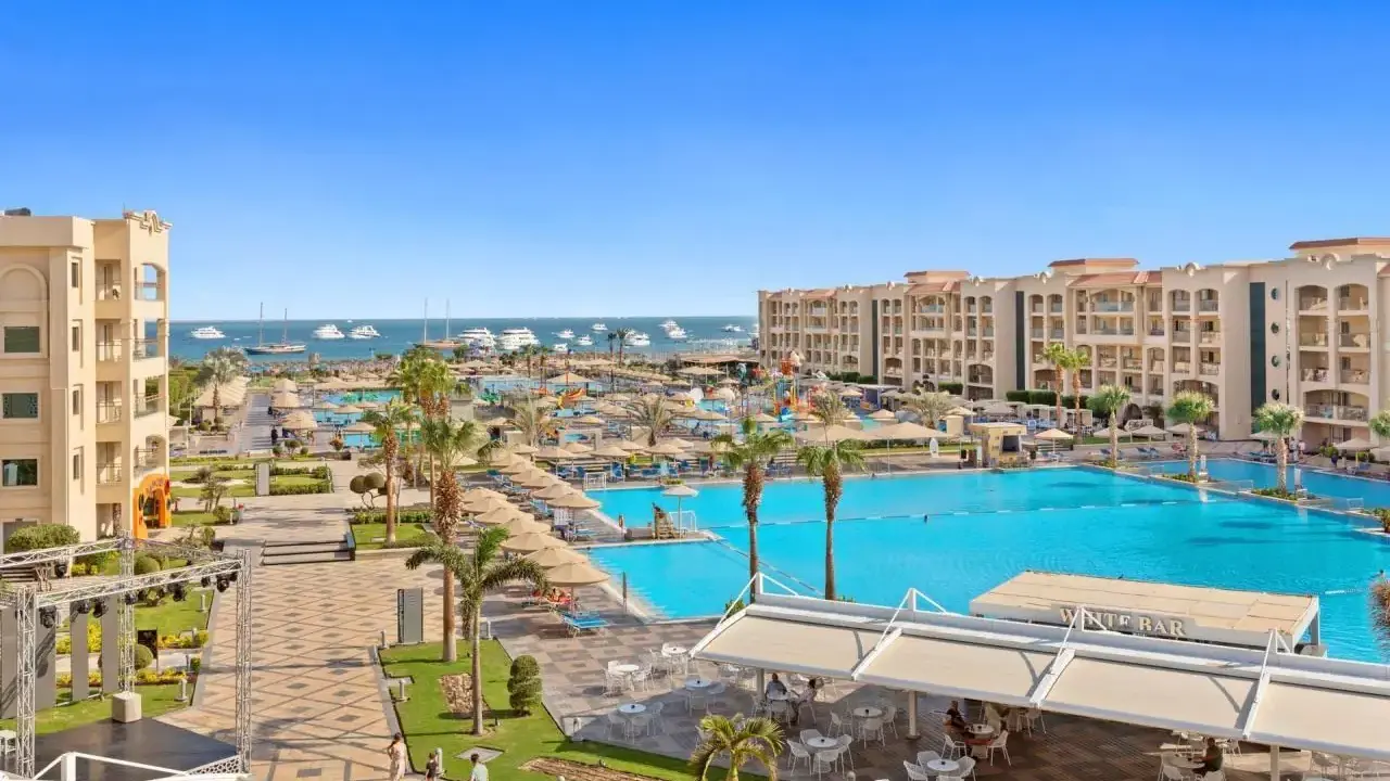 PICKALBATROS WHITE BEACH RESORT - HURGHADA