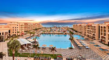 Pickalbatros White Beach Resort
