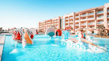 Pickalbatros White Beach Resort
