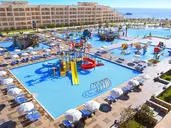 Pickalbatros White Beach Resort