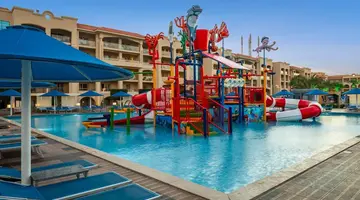 Pickalbatros White Beach Resort