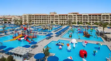 Pickalbatros White Beach Resort