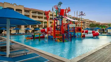 Pickalbatros White Beach Resort