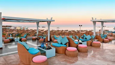Pickalbatros White Beach Resort