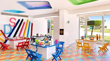 Pickalbatros White Beach Resort