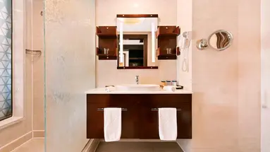 Pickalbatros White Beach Resort