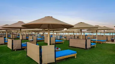 PICKALBATROS WHITE BEACH