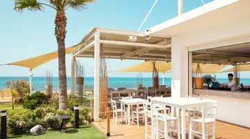 Piere Anne Beach Hotel
