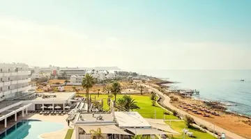 Piere Anne Beach Hotel
