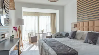 Piere Anne Beach Hotel