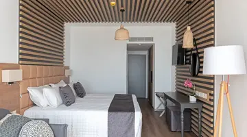 Piere Anne Beach Hotel