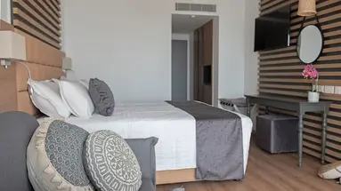 Piere Anne Beach Hotel