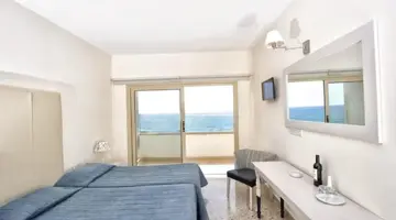 Piere Anne Beach Hotel