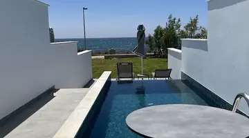 Piere Anne Beach Hotel