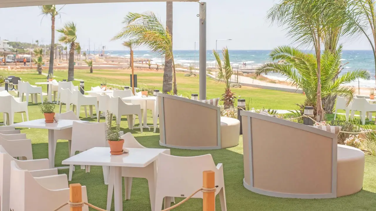 Pierre Anne Beach Hotel