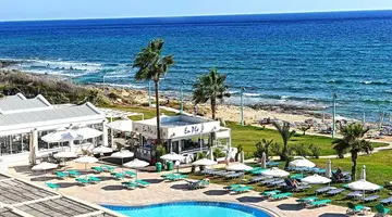 Pierre Anne Beach Hotel