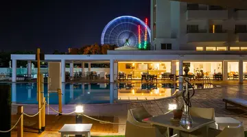 Pierre Anne Beach Hotel