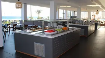 Pierre Anne Beach Hotel