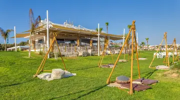 Pierre Anne Beach Hotel