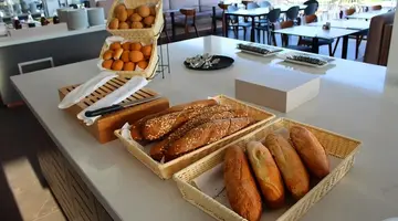 Pierre Anne Beach Hotel