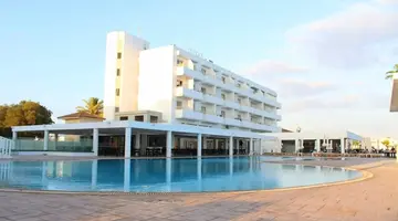 Pierre Anne Beach Hotel