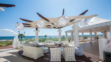 Pierre Anne Beach Hotel
