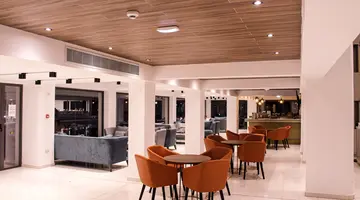 Pierre Anne Beach Hotel