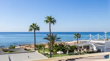 Pierre Anne Beach Hotel