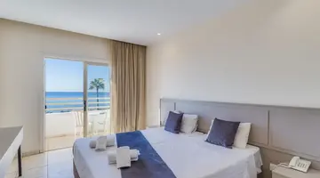 Pierre Anne Beach Hotel