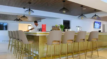 Pierre Anne Beach Hotel